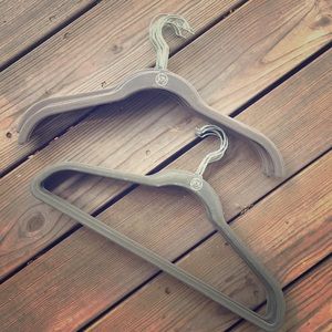 Joy Mangano Huggable Hangers (15+ Pieces)